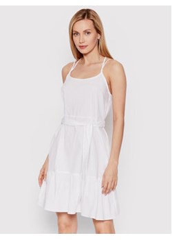 ONLY Sukienka letnia Charlot 15254274 Biały Regular Fit ze sklepu MODIVO w kategorii Sukienki - zdjęcie 169402565
