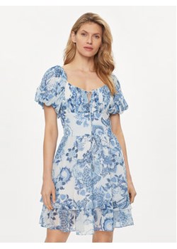 Guess Sukienka letnia Gilda W3GK29 WDW52 Niebieski Regular Fit ze sklepu MODIVO w kategorii Sukienki - zdjęcie 169402645