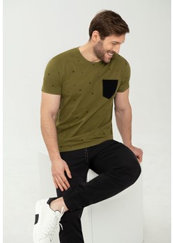 Wzorzysta koszulka męska z kieszonką T-DISC ze sklepu Volcano.pl w kategorii T-shirty męskie - zdjęcie 169422345