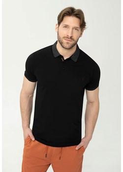 Czarna gładka koszulka męska polo T-DRAGO ze sklepu Volcano.pl w kategorii T-shirty męskie - zdjęcie 169422348