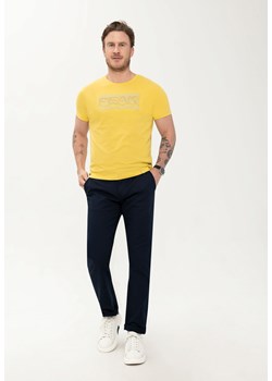Męski t-shirt z napisem T-LINER ze sklepu Volcano.pl w kategorii T-shirty męskie - zdjęcie 169422418