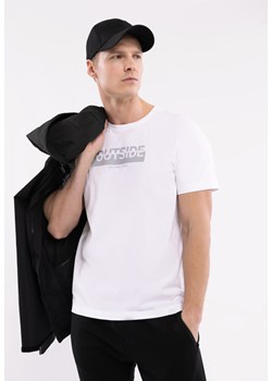 T-shirt z napisem T-OUTSIDE ze sklepu Volcano.pl w kategorii T-shirty męskie - zdjęcie 169422458