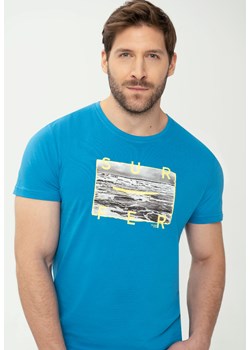 Sportowa koszulka męska T-SURFIS ze sklepu Volcano.pl w kategorii T-shirty męskie - zdjęcie 169422516