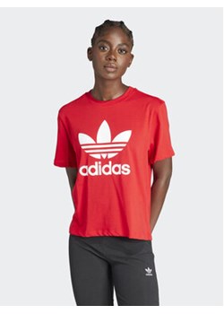 adidas T-Shirt adicolor Trefoil IM6930 Czerwony Boxy Fit ze sklepu MODIVO w kategorii Bluzki damskie - zdjęcie 169423278