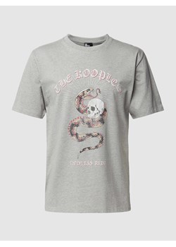 T-shirt z nadrukiem z motywem z logo ze sklepu Peek&Cloppenburg  w kategorii T-shirty męskie - zdjęcie 169443469