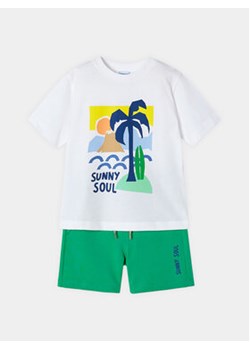 Mayoral Komplet t-shirt i spodenki 3602 Zielony Regular Fit ze sklepu MODIVO w kategorii Komplety chłopięce - zdjęcie 169449986