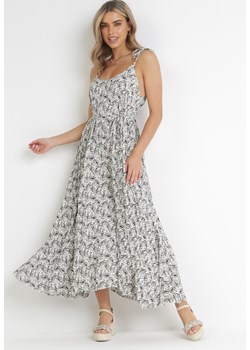 Biała Rozkloszowana Sukienka Maxi z Wiązanymi Ramiączkami Brigidia ze sklepu Born2be Odzież w kategorii Sukienki - zdjęcie 169450946