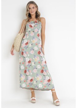 Jasnozielona Sukienka Maxi na Szerokich Ramiączkach z Ozdobnymi Guzikami w Kwiaty Delphyne ze sklepu Born2be Odzież w kategorii Sukienki - zdjęcie 169451017