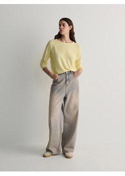 Reserved - Gładki sweter - żółty ze sklepu Reserved w kategorii Bluzki damskie - zdjęcie 169453997