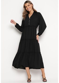 Czarna Rozkloszowana Sukienka Maxi z Szerokimi Falbanami i Kołnierzykiem Elunoria ze sklepu Born2be Odzież w kategorii Sukienki - zdjęcie 169471078