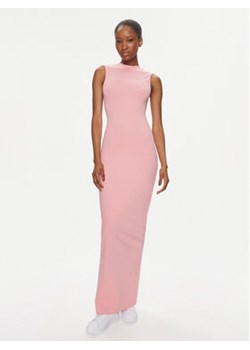 Tommy Jeans Sukienka letnia DW0DW17929 Różowy Slim Fit ze sklepu MODIVO w kategorii Sukienki - zdjęcie 169491865