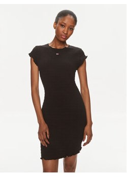 Tommy Jeans Sukienka letnia DW0DW17927 Czarny Regular Fit ze sklepu MODIVO w kategorii Sukienki - zdjęcie 169491915