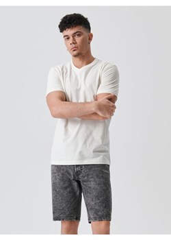 Sinsay - Szorty jeansowe - szary ze sklepu Sinsay w kategorii Spodenki męskie - zdjęcie 169495035
