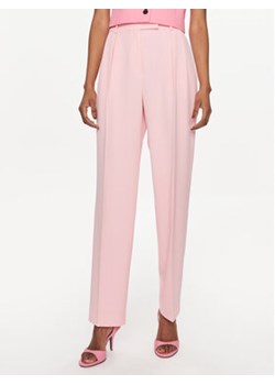 Hugo Spodnie materiałowe 50489275 Różowy Regular Fit ze sklepu MODIVO w kategorii Spodnie damskie - zdjęcie 169500879