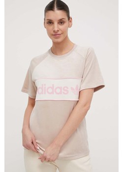 adidas Originals t-shirt welurowy kolor beżowy IR5276 ze sklepu ANSWEAR.com w kategorii Bluzki damskie - zdjęcie 169509726