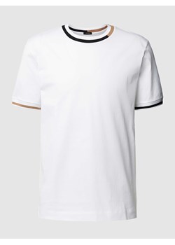 T-shirt z charakterystycznymi dla marki paskami w kontrastowym kolorze model ‘Thompson’ ze sklepu Peek&Cloppenburg  w kategorii T-shirty męskie - zdjęcie 169520489