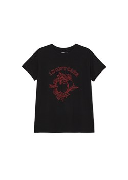 Cropp - Czarna koszulka z czerwonym nadrukiem - czarny ze sklepu Cropp w kategorii Bluzki damskie - zdjęcie 169531235
