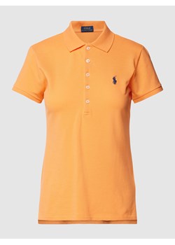 Koszulka polo o kroju slim fit z wyhaftowanym logo model ‘JULIE’ ze sklepu Peek&Cloppenburg  w kategorii Bluzki damskie - zdjęcie 169534168