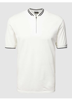 Koszulka polo o kroju slim fit z paskami w kontrastowym kolorze ze sklepu Peek&Cloppenburg  w kategorii T-shirty męskie - zdjęcie 169540617