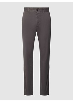 Chinosy o kroju slim fit z wpuszczanymi kieszeniami w stylu francuskim ze sklepu Peek&Cloppenburg  w kategorii Spodnie męskie - zdjęcie 169540808
