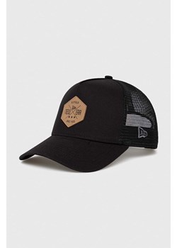 New Era czapka z daszkiem kolor czarny z aplikacją 12523902.BLK-BLK ze sklepu PRM w kategorii Czapki z daszkiem męskie - zdjęcie 169564459