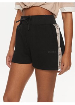 Guess Szorty sportowe Britney V3GD13 KB3P2 Czarny Loose Fit ze sklepu MODIVO w kategorii Szorty - zdjęcie 169570079