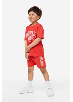 H & M - Szorty dresowe - Czerwony ze sklepu H&M w kategorii Spodenki chłopięce - zdjęcie 169591015