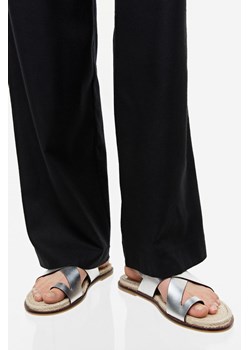 H & M - Skórzane sandały - Srebrny ze sklepu H&M w kategorii Sandały damskie - zdjęcie 169592519
