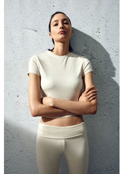 H & M - Dopasowany T-shirt - Beżowy ze sklepu H&M w kategorii Bluzki damskie - zdjęcie 169595008