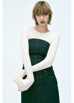 H & M - Top z dzianiny w prążki - Biały ze sklepu H&M w kategorii Bluzki damskie - zdjęcie 169597438