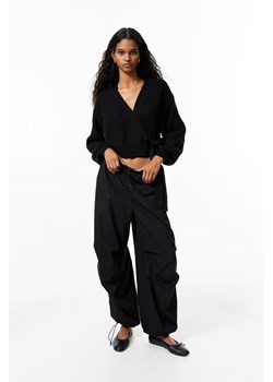 H & M - Kopertowy kardigan w prążki - Czarny ze sklepu H&M w kategorii Swetry damskie - zdjęcie 169598116