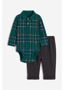 H & M - Komplet 2-częściowy body i spodnie - Zielony ze sklepu H&M w kategorii Komplety niemowlęce - zdjęcie 169598965