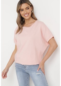 Różowy T-shirt z Krótkimi Rękawami i Dłuższym Tyłem Cercisa ze sklepu Born2be Odzież w kategorii Bluzki damskie - zdjęcie 169603296