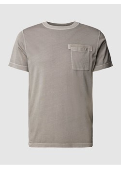 T-shirt z nakładaną kieszenią na piersi model ‘Caspar’ ze sklepu Peek&Cloppenburg  w kategorii T-shirty męskie - zdjęcie 169631729