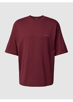 T-shirt o kroju oversized z nadrukiem z logo ze sklepu Peek&Cloppenburg  w kategorii T-shirty męskie - zdjęcie 169631908
