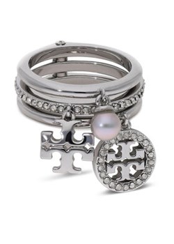 Tory Burch Pierścionek Miller Pave Charm Ring 76348 Srebrny ze sklepu MODIVO w kategorii Pierścionki - zdjęcie 169635246