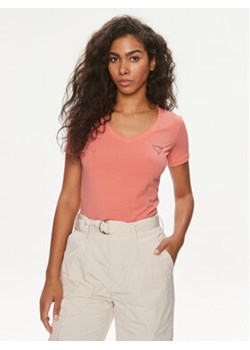 Guess T-Shirt W2YI45 J1314 Koralowy Slim Fit ze sklepu MODIVO w kategorii Bluzki damskie - zdjęcie 169635266