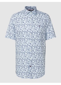 Koszula casualowa regular fit z kołnierzykiem typu kent ze sklepu Peek&Cloppenburg  w kategorii Koszule męskie - zdjęcie 169638669