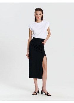 Sinsay - Spódnica midi z rozcięciem - czarny ze sklepu Sinsay w kategorii Spódnice - zdjęcie 169640846