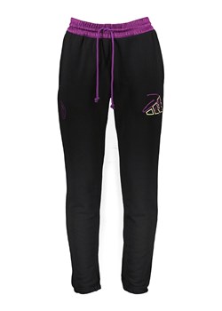adidas Spodnie dresowe w kolorze czarnym ze sklepu Limango Polska w kategorii Spodnie męskie - zdjęcie 169646968
