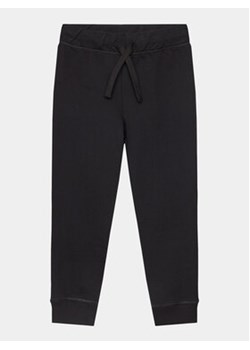 United Colors Of Benetton Spodnie dresowe 3BC1CF04P Czarny Regular Fit ze sklepu MODIVO w kategorii Spodnie chłopięce - zdjęcie 169647558
