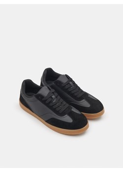 Sinsay - Sneakersy - czarny ze sklepu Sinsay w kategorii Buty sportowe damskie - zdjęcie 169660527