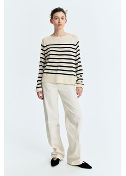 H & M - Sweter o drobnym splocie - Beżowy ze sklepu H&M w kategorii Swetry damskie - zdjęcie 169674965