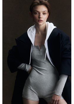 H & M - Krótki kombinezon piżamowy - Szary ze sklepu H&M w kategorii Piżamy damskie - zdjęcie 169676937