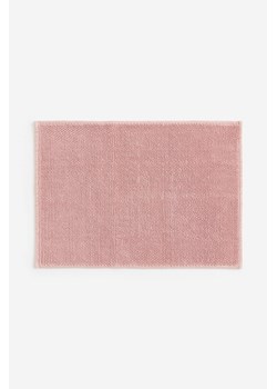 H & M - Bawełniany dywanik łazienkowy - Różowy ze sklepu H&M w kategorii Dywaniki łazienkowe - zdjęcie 169677279