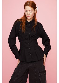 H & M - Taliowana koszula popelinowa - Czarny ze sklepu H&M w kategorii Koszule damskie - zdjęcie 169679067
