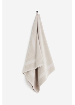H & M - Welurowy ręcznik kąpielowy - Brązowy ze sklepu H&M w kategorii Ręczniki - zdjęcie 169680676