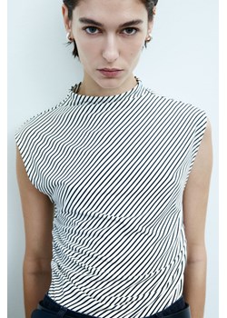 H & M - Krótki top z półgolfem - Czarny ze sklepu H&M w kategorii Bluzki damskie - zdjęcie 169681368