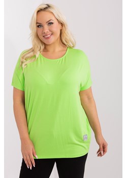 Gładka bluzka plus size z naszywką jasny zielony ze sklepu 5.10.15 w kategorii Bluzki damskie - zdjęcie 169686098