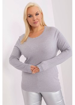 Gładki sweter plus size z długim rękawem szary ze sklepu 5.10.15 w kategorii Swetry damskie - zdjęcie 169687225